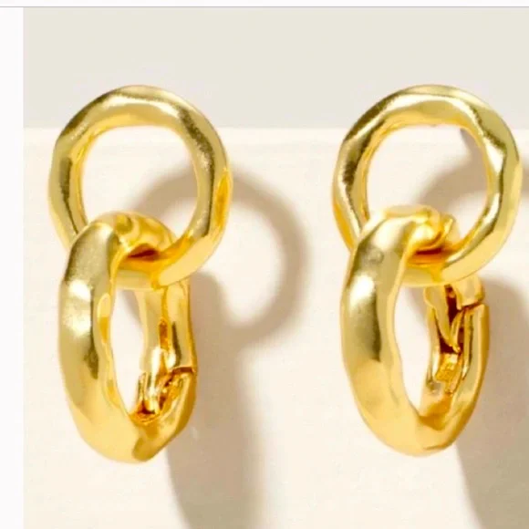 Stella & Dot essential hammered convertible hoops - Picture 2 of 3